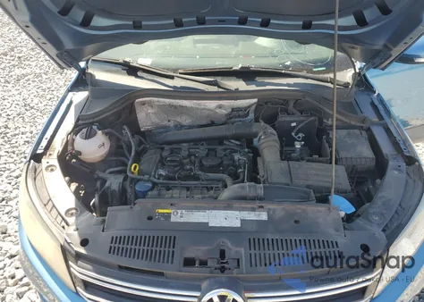 2017 Volkswagen Tiguan Wolfsburg z USA, uszkodzony, nr VIN WVGRV7AX9HK020806